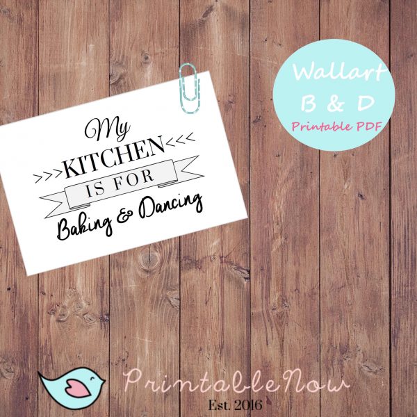 Baking and Dancing Postkarte